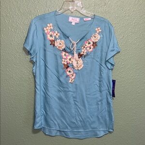 New floral embroidered shirt Panhandle Floral Embroidered Top  v notch and tie